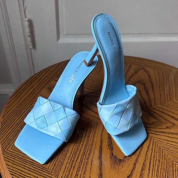 Marc Fisher Light Blue Quilted Heels Darasa Slip On Stiletto Sandal Y2K 6.5 - Picture 1 of 16